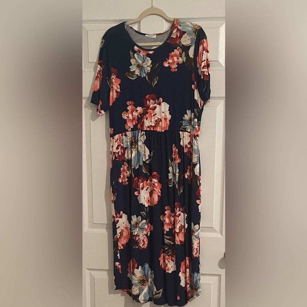 Chic Soul navy midi dress, size 2X, excellent used condition